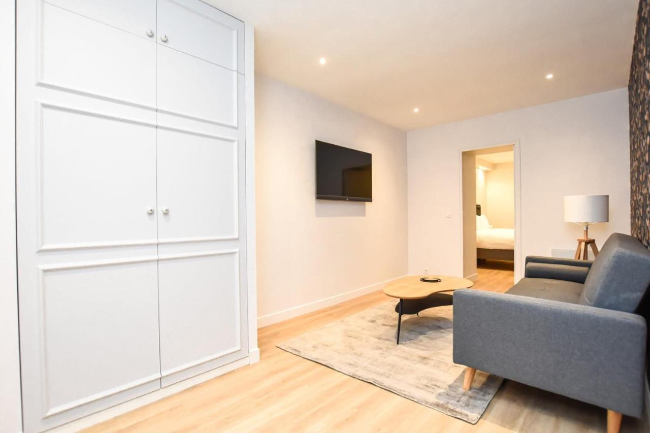 Chic Apartment - 2Br-6P - Gare Du Nord Parigi Esterno foto