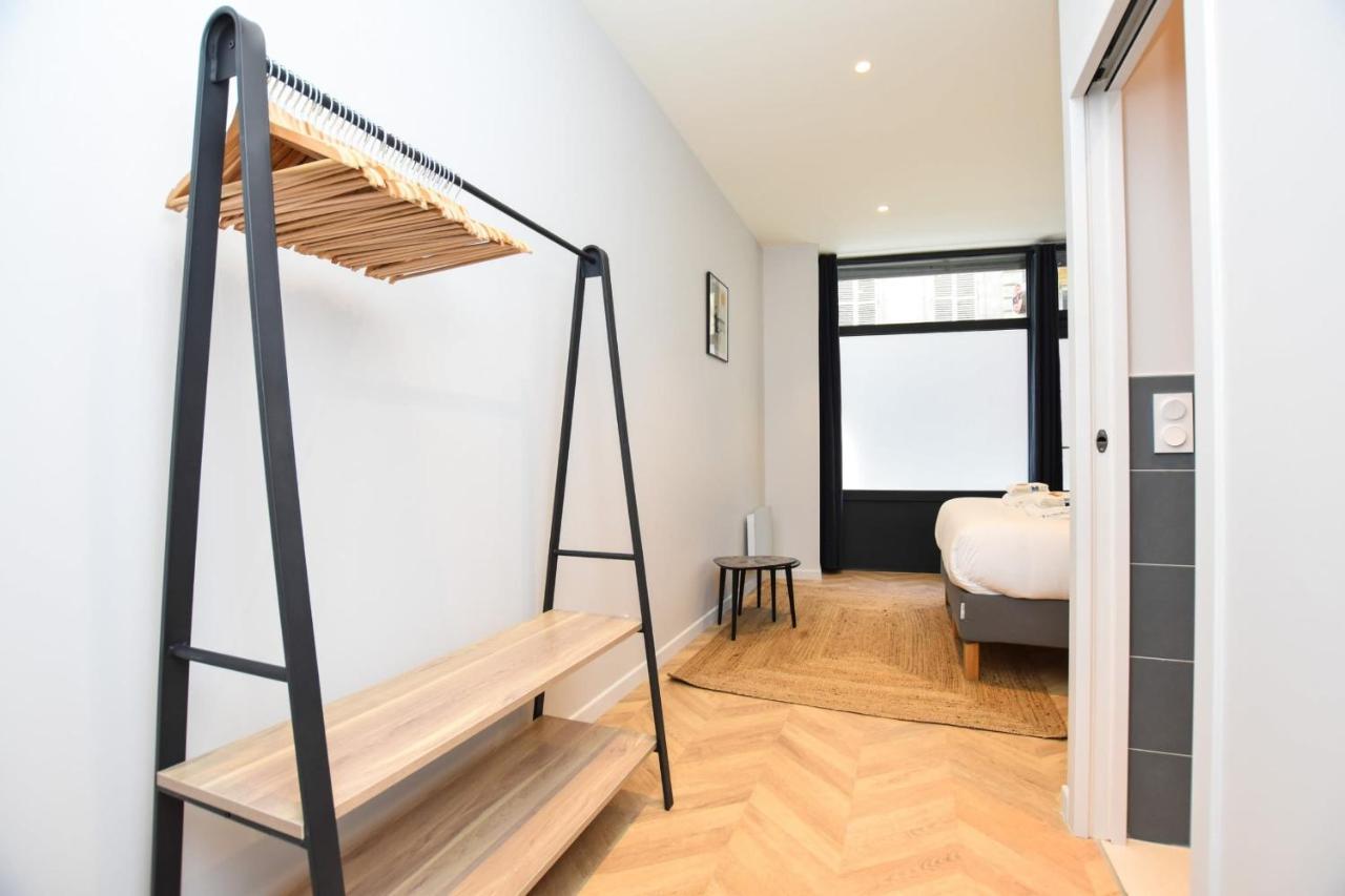 Chic Apartment - 2Br-6P - Gare Du Nord Parigi Esterno foto